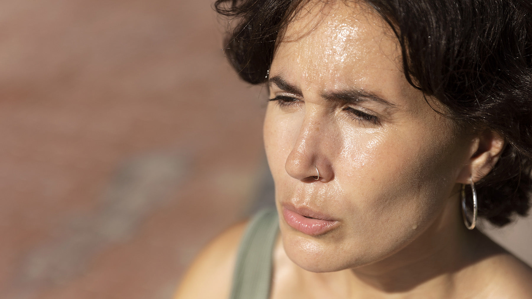 How Heat & Humidity Affect Your Skin — and What To Do About It This Summer