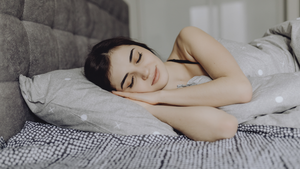 How to Build an Evening Skincare Routine That Works While You Sleep