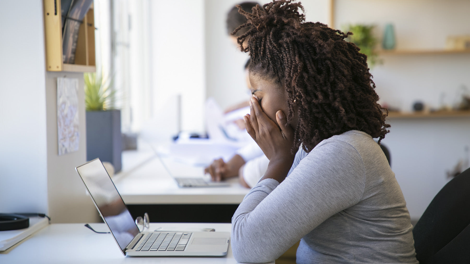 Calming Skincare: Stress Relief for Your Skin